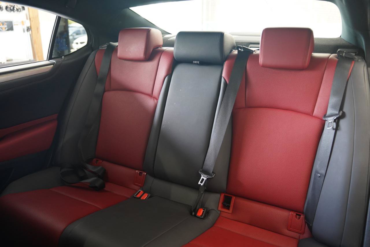 Used 2022 Lexus ES 350 F Sport w/ Accessory Package FWD image 34