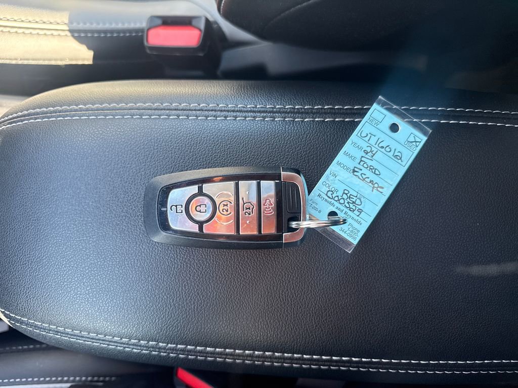 Used 2024 Ford Escape Platinum image 42