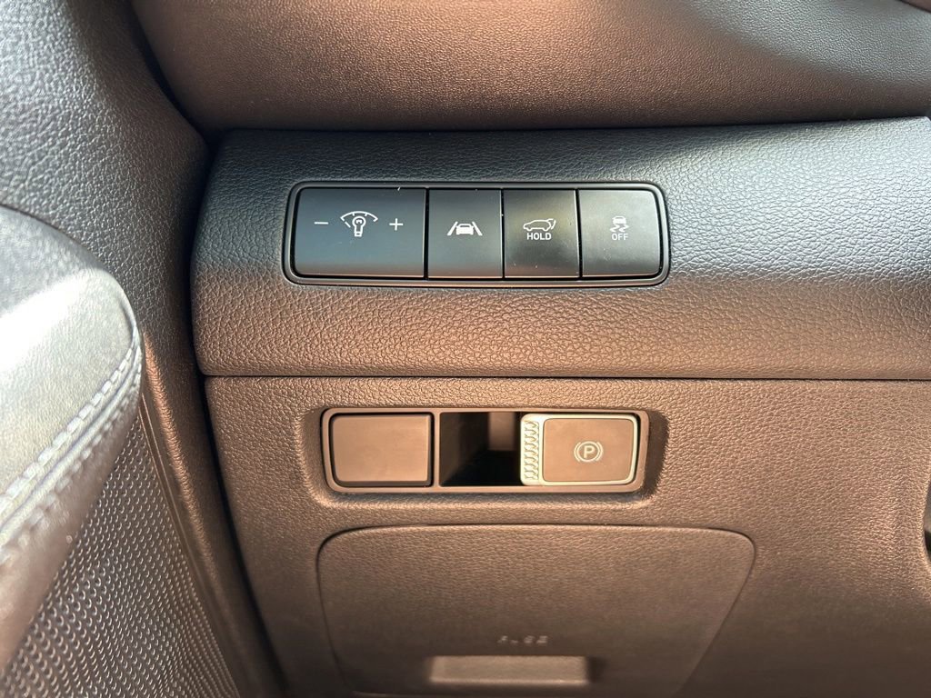 Used 2023 Hyundai Santa Fe SEL w/ Cargo Package image 24