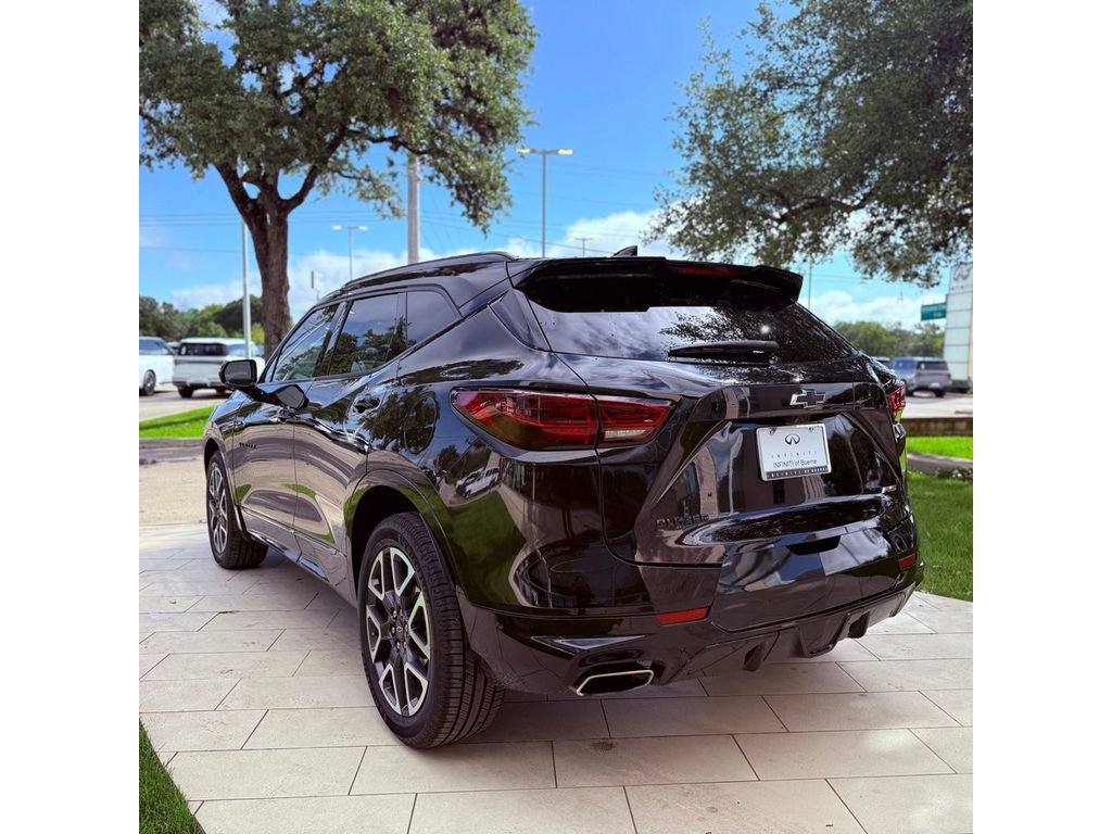 Used 2024 Chevrolet Blazer RS w/ Driver Confidence II Package FWD image 8