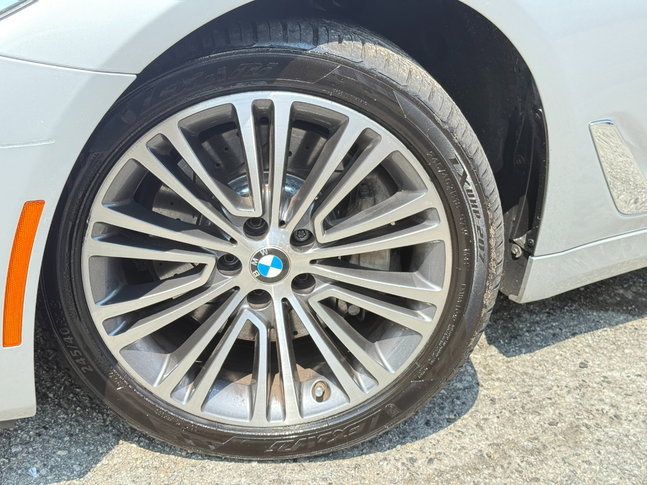 Used 2018 BMW 530i xDrive w/ Premium Package image 78