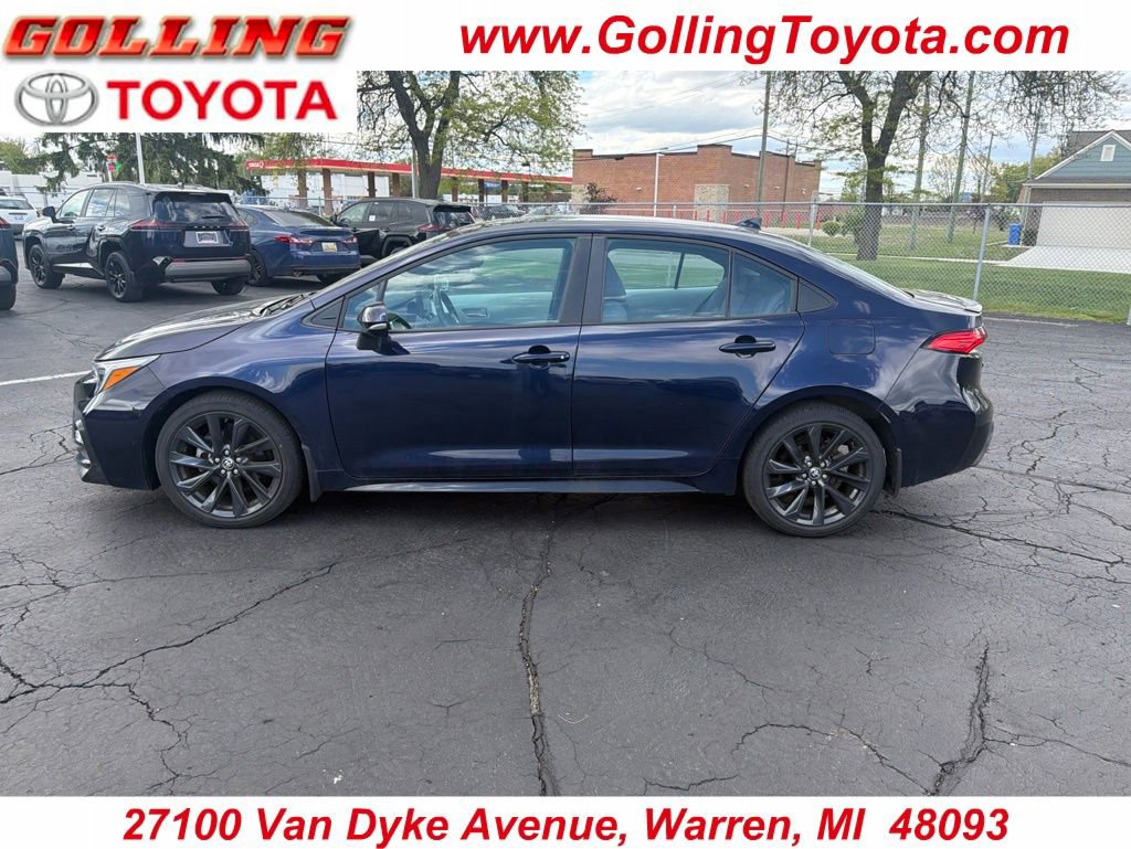 Used 2023 Toyota Corolla SE FWD image 1