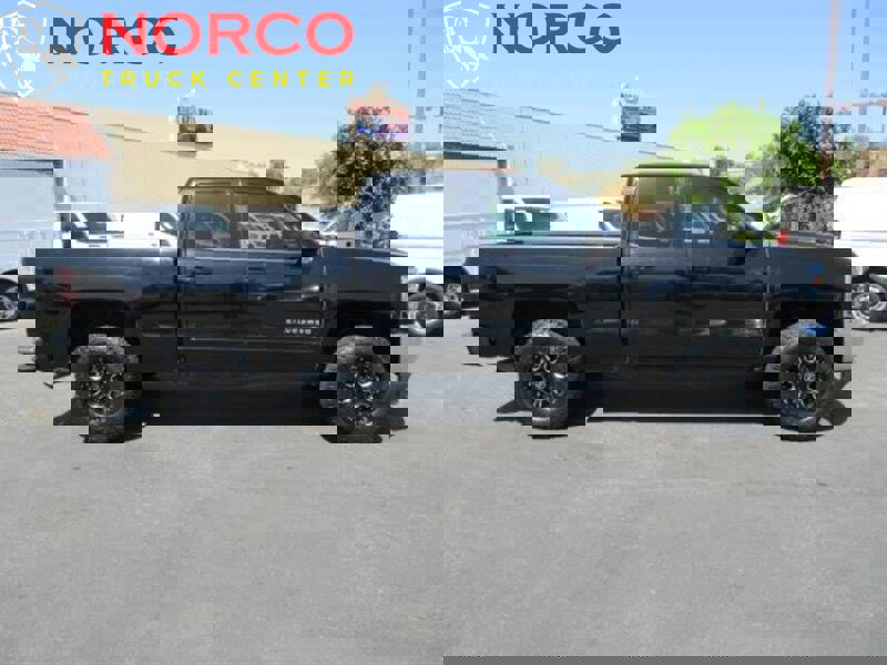 Used 2017 Chevrolet Silverado 1500 LT w/ All Star Edition image 1