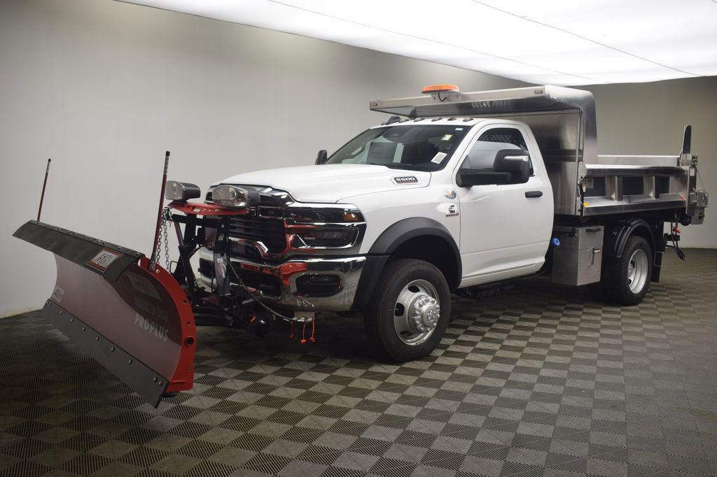 New 2026 RAM 5500 Tradesman w/ Chrome Appearance Group image 18