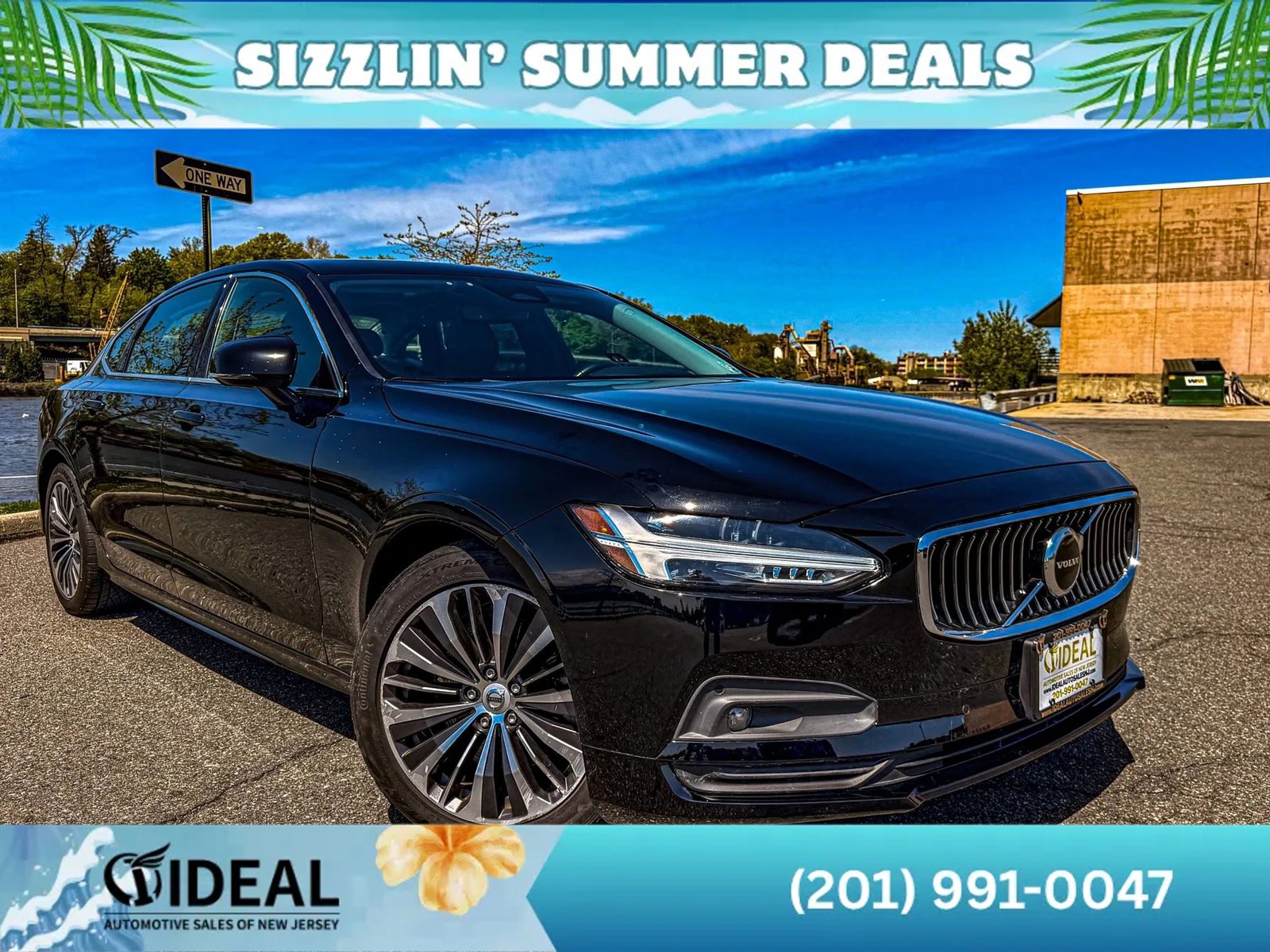 Used 2022 Volvo S90 B6 Momentum