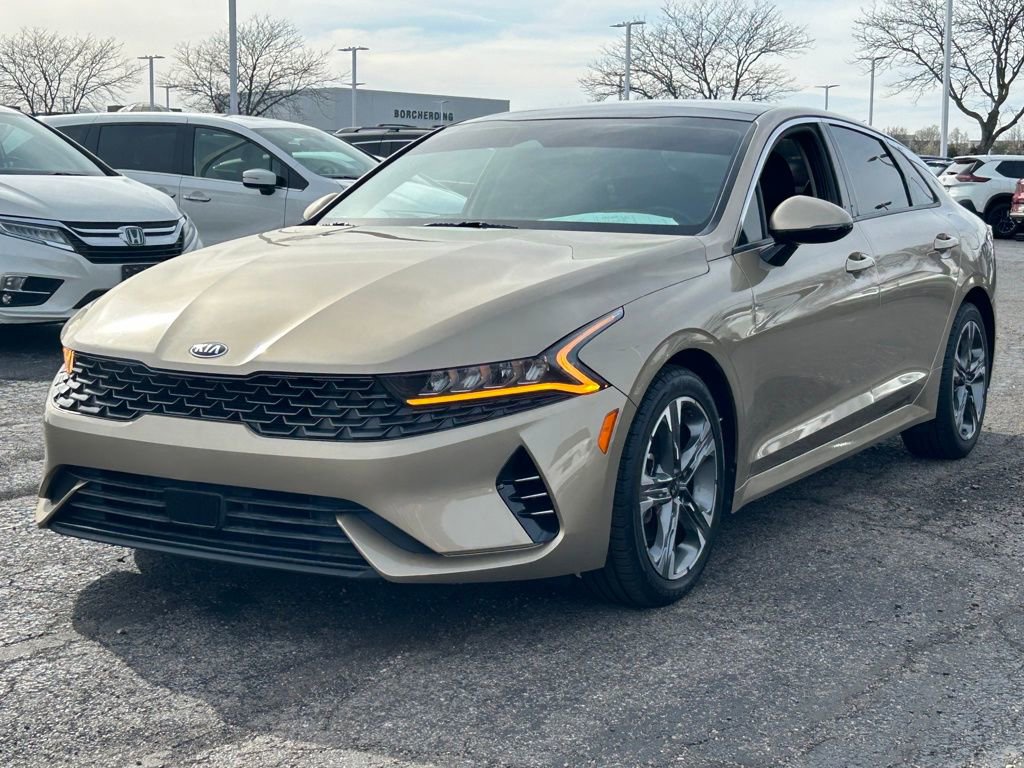 Used 2021 Kia K5 EX w/ EX Premium Package image 3