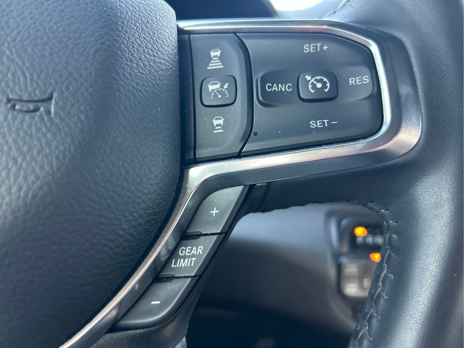 Certified 2024 RAM 1500 Laramie AWD/4WD image 15