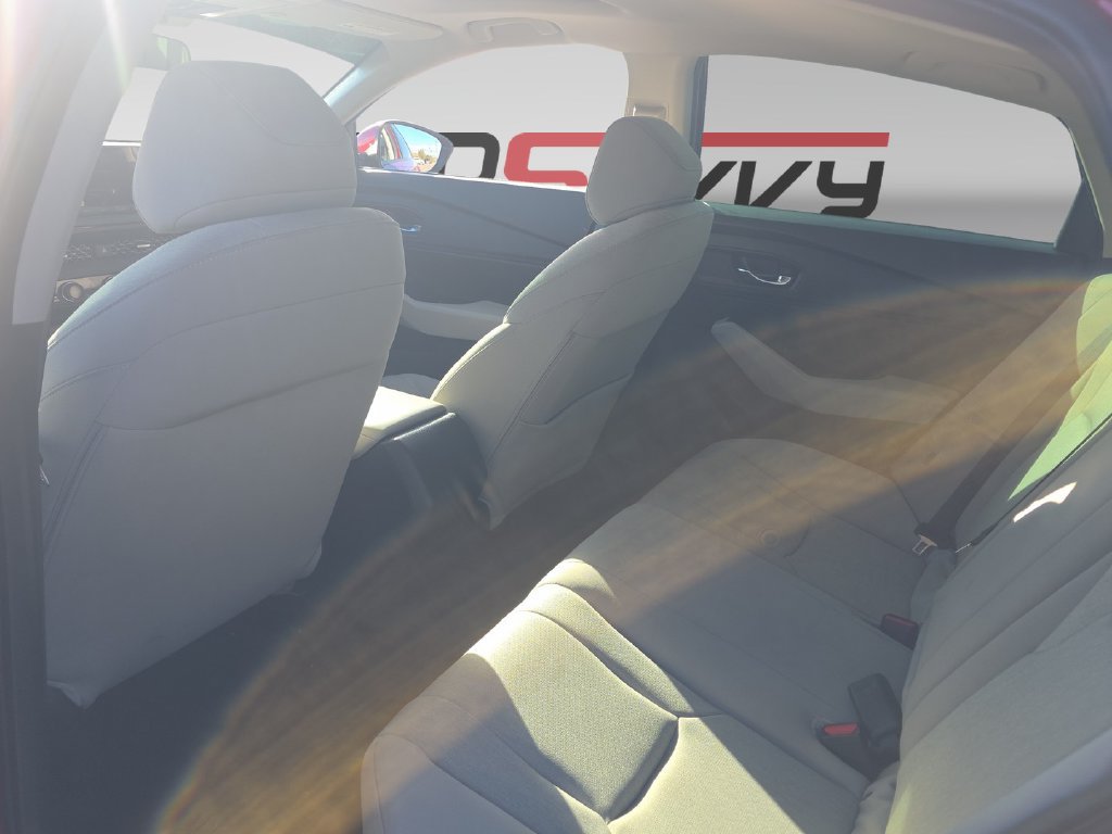 Used 2023 Honda Accord EX image 17