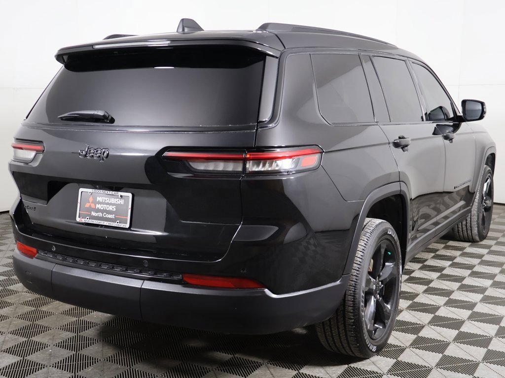 Used 2024 Jeep Grand Cherokee L Altitude image 12