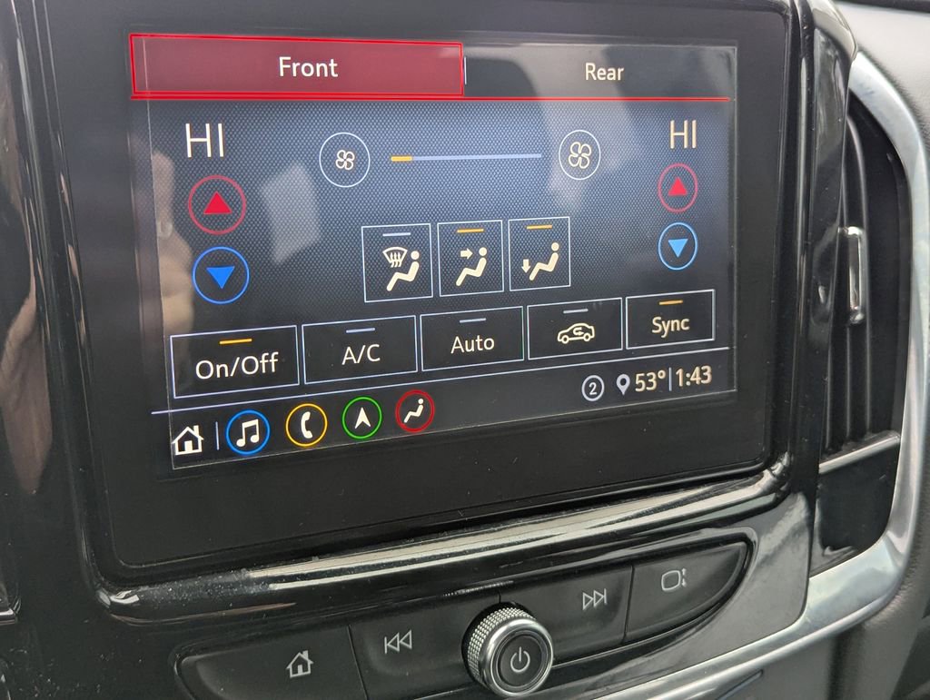 Used 2020 Chevrolet Traverse RS image 11