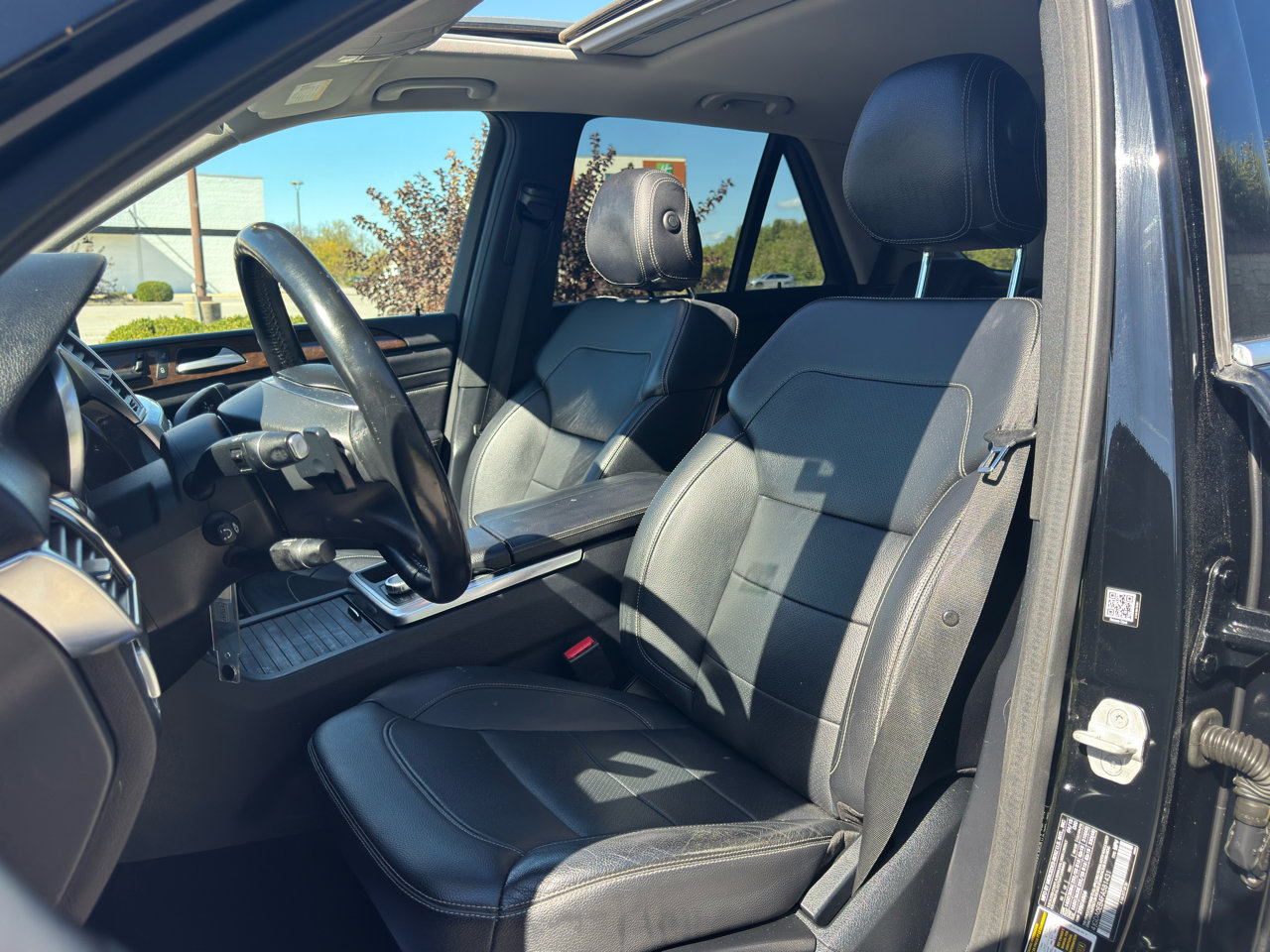 Used 2015 Mercedes-Benz ML 250 BlueTEC 4MATIC image 21