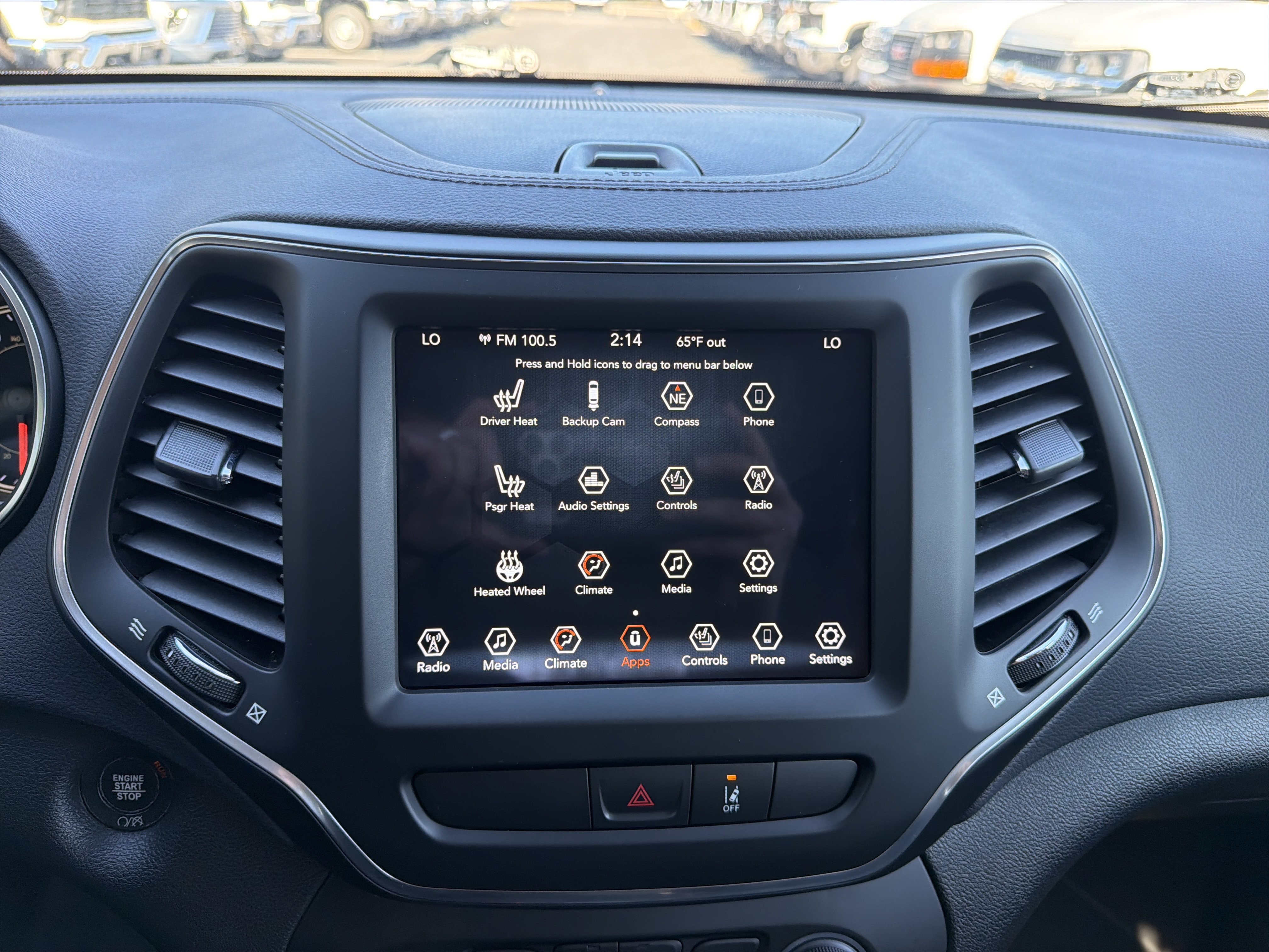 Used 2022 Jeep Cherokee Latitude Lux AWD/4WD image 23
