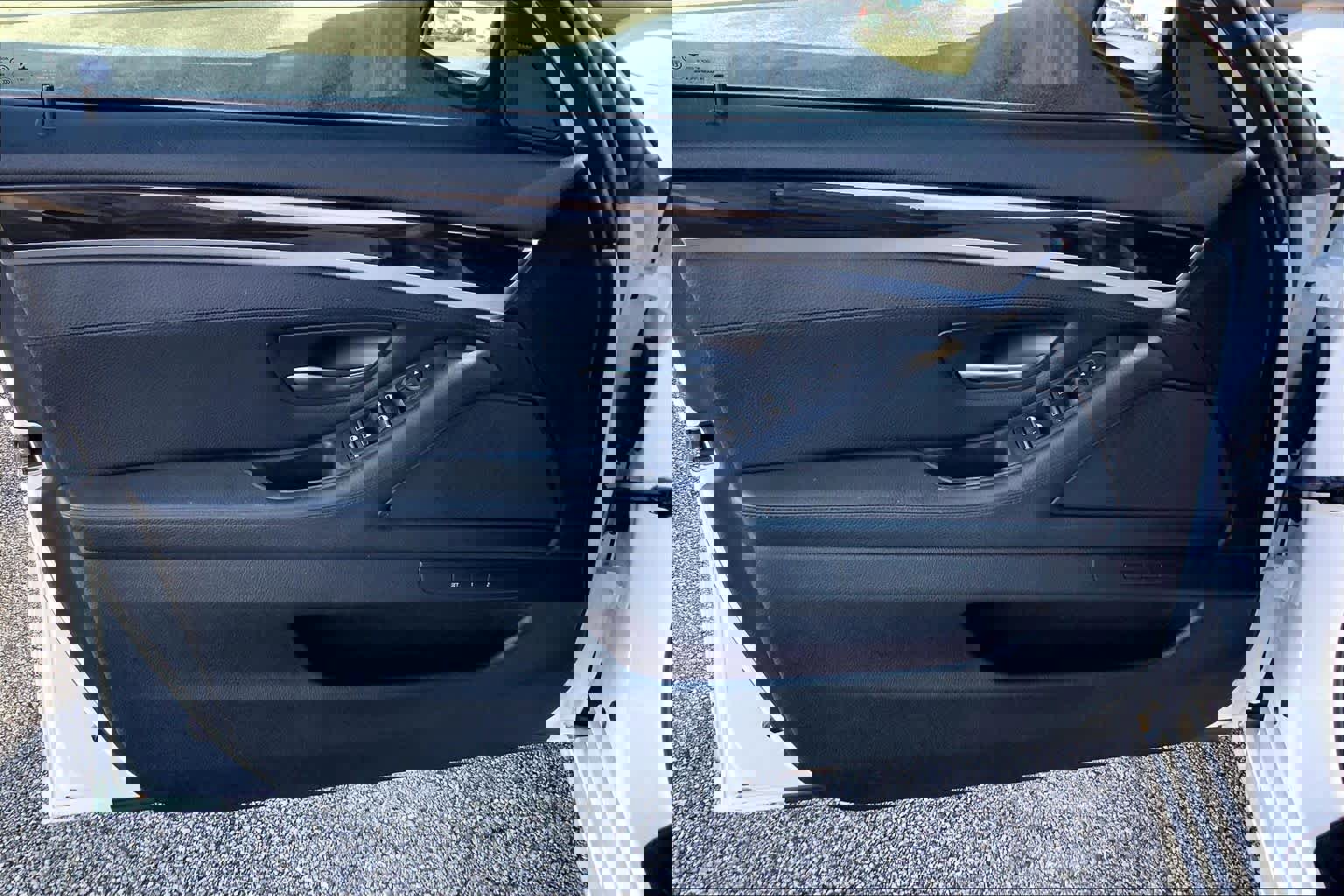 Used 2016 BMW 528i Sedan image 21