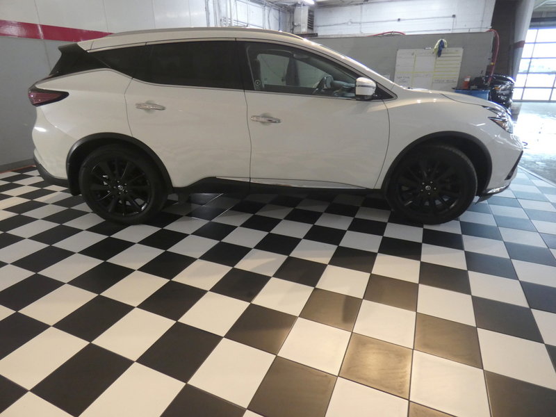 Used 2020 Nissan Murano Platinum image 4