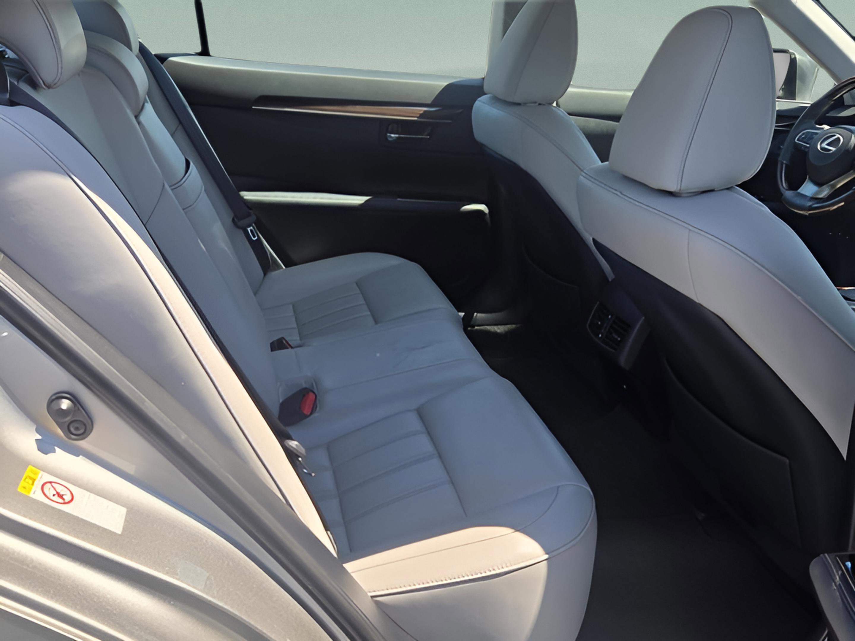 Used 2017 Lexus ES 350 image 12