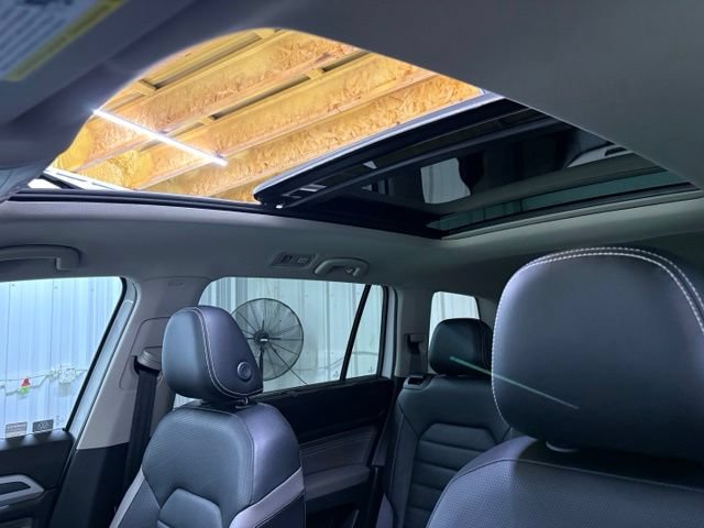 Used 2022 Volkswagen Atlas SEL Premium AWD/4WD image 46