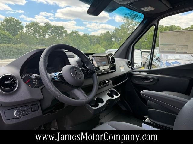 New 2026 Mercedes-Benz Sprinter 2500 image 10