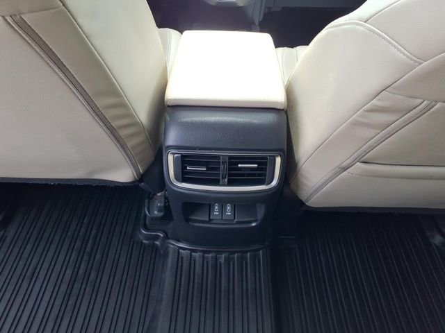 Used 2018 Honda CR-V Touring image 16