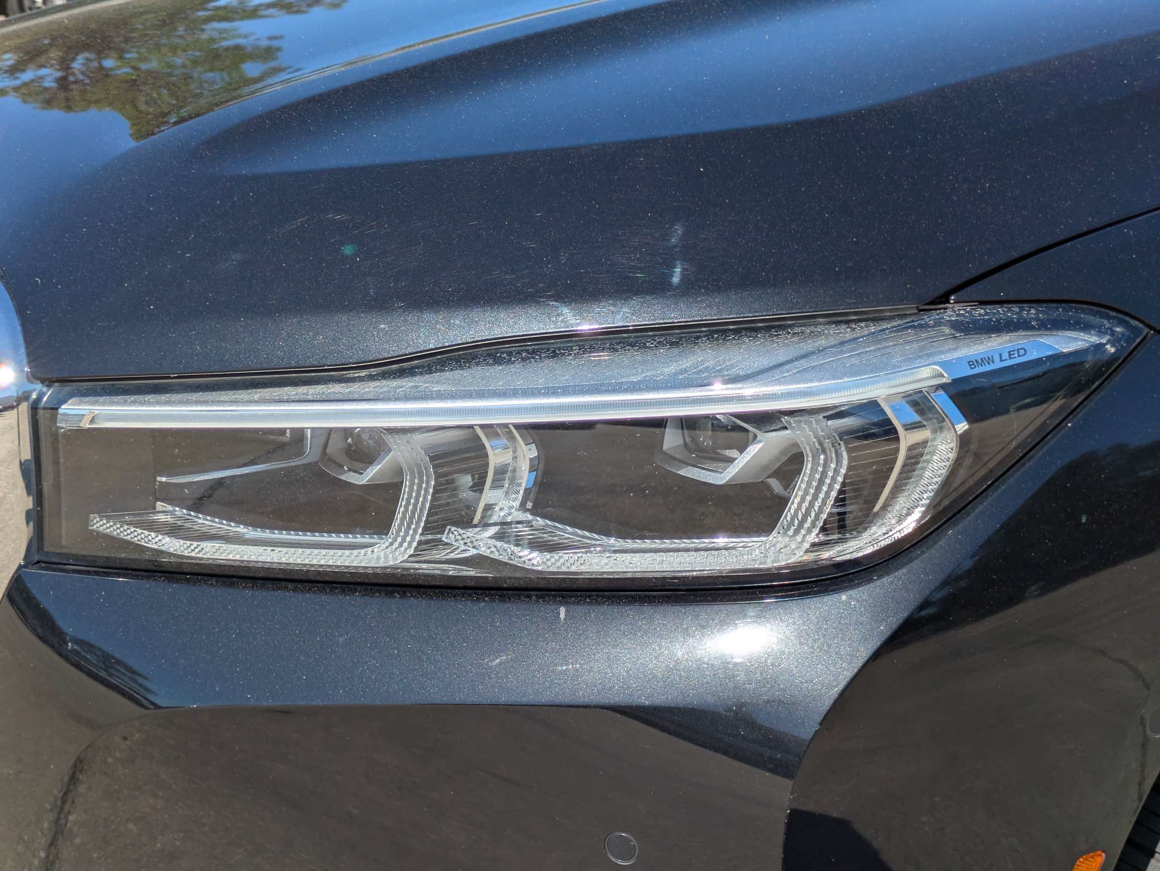 Used 2020 BMW 740i w/ Premium Package RWD image 29