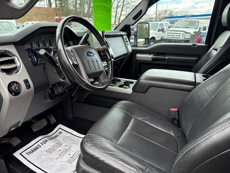 Used 2013 Ford F250 Lariat w/ Chrome Pkg image 5