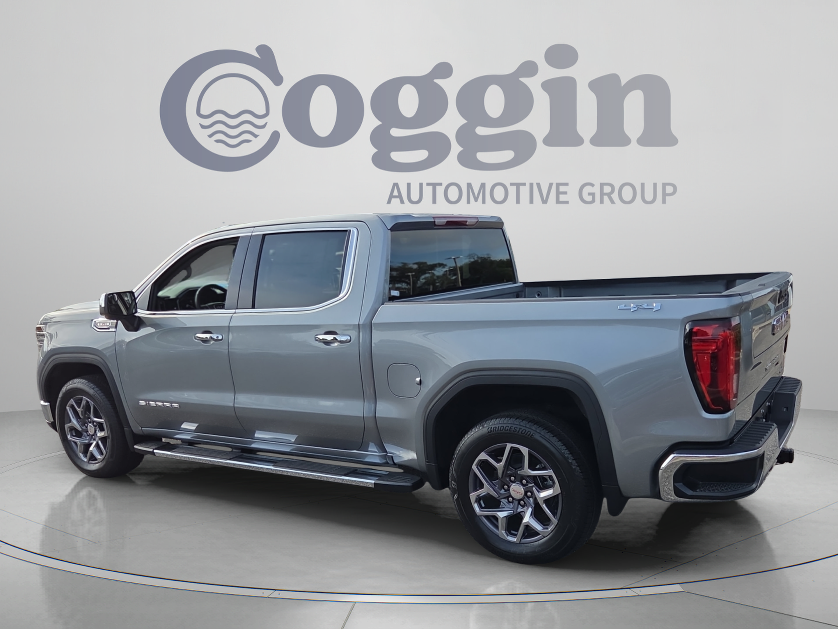 New 2026 GMC Sierra 1500 SLT w/ SLT Premium Package AWD/4WD image 3