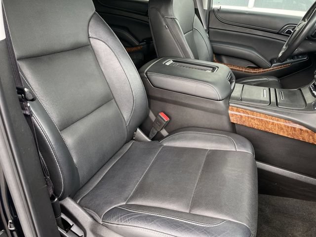 Used 2017 Chevrolet Suburban Premier AWD/4WD image 26