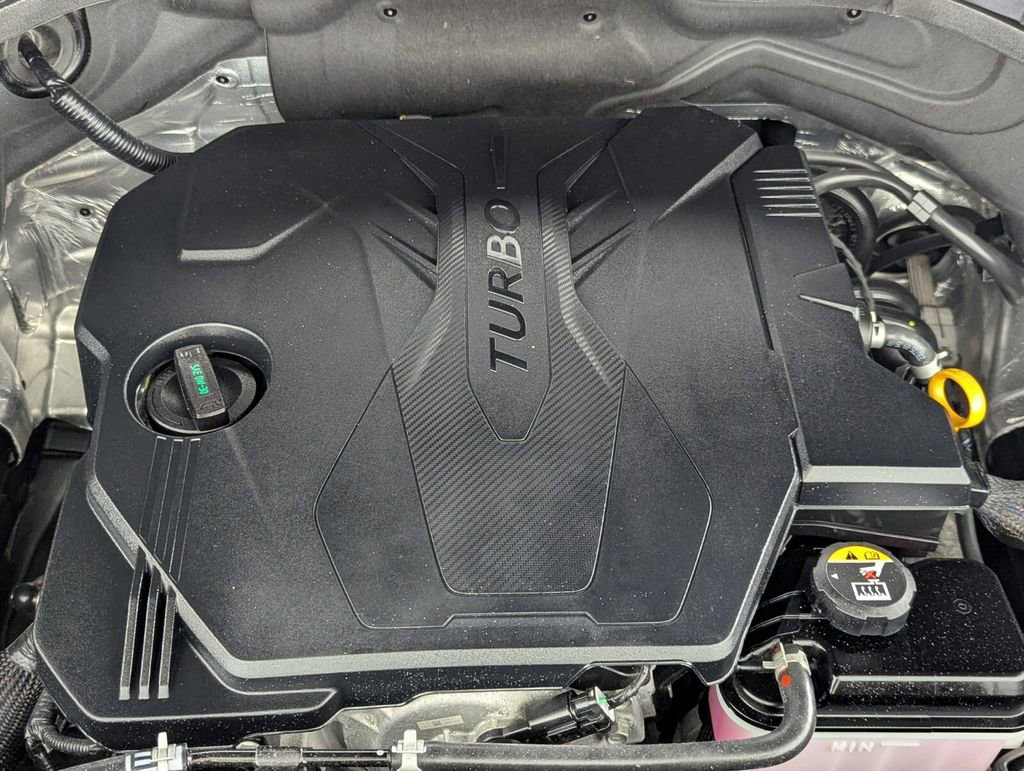 Used 2024 Genesis GV80 2.5T image 10