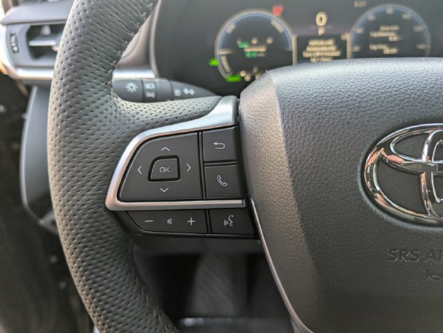 New 2026 Toyota Sienna Platinum AWD/4WD image 21