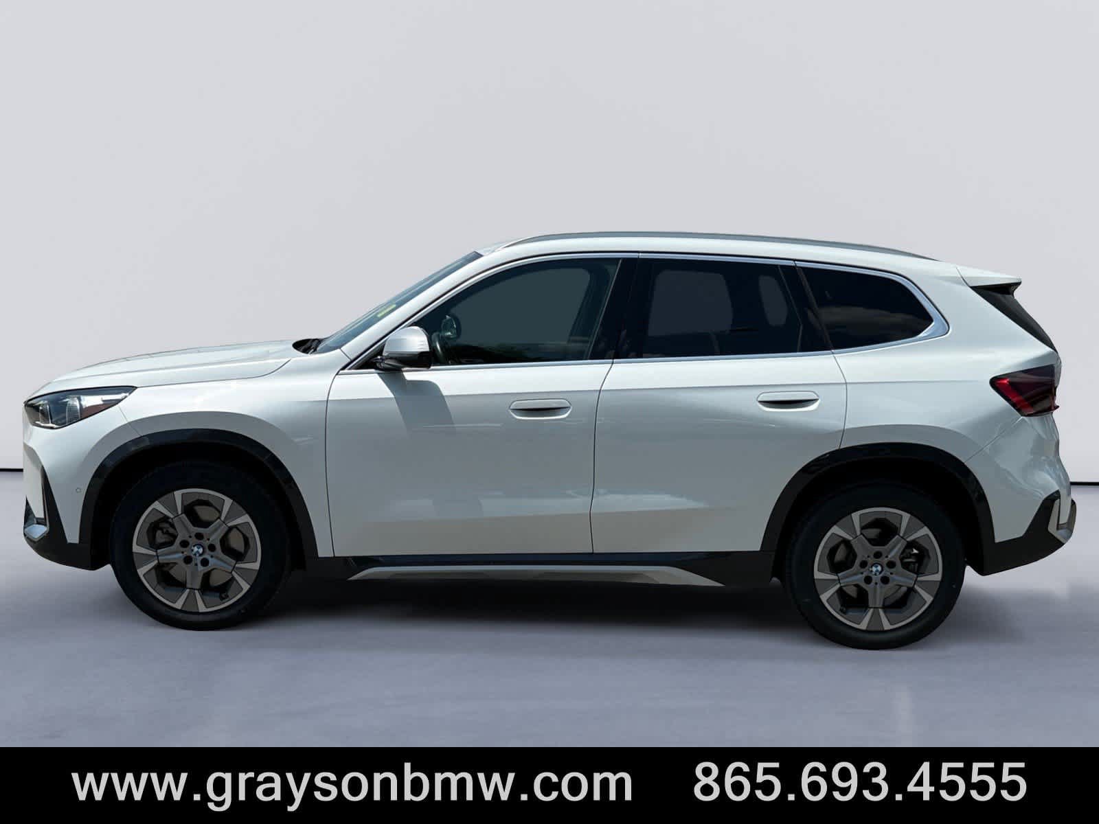 Used 2023 BMW X1 xDrive28i w/ Convenience Package AWD/4WD image 6
