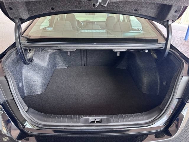 Used 2024 Nissan Altima 2.5 SV FWD image 22