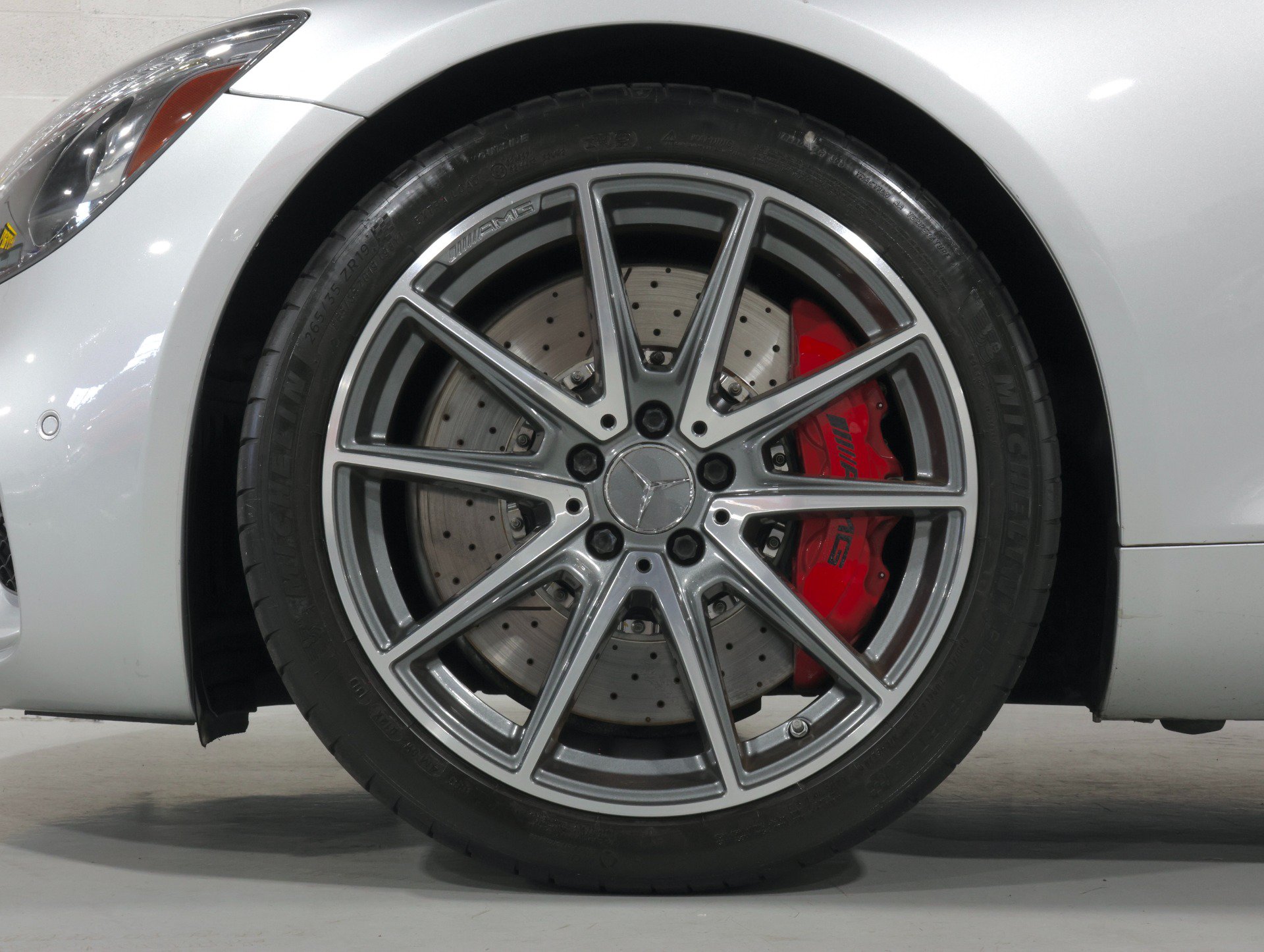 Used 2016 Mercedes-Benz AMG GT S image 26