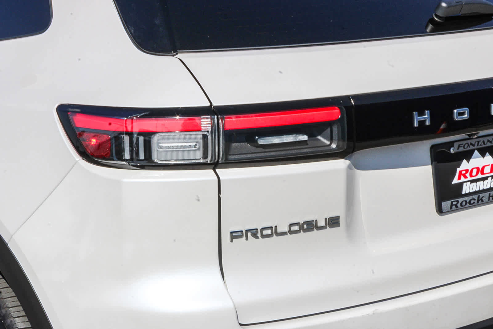 Used 2024 Honda Prologue EX image 9