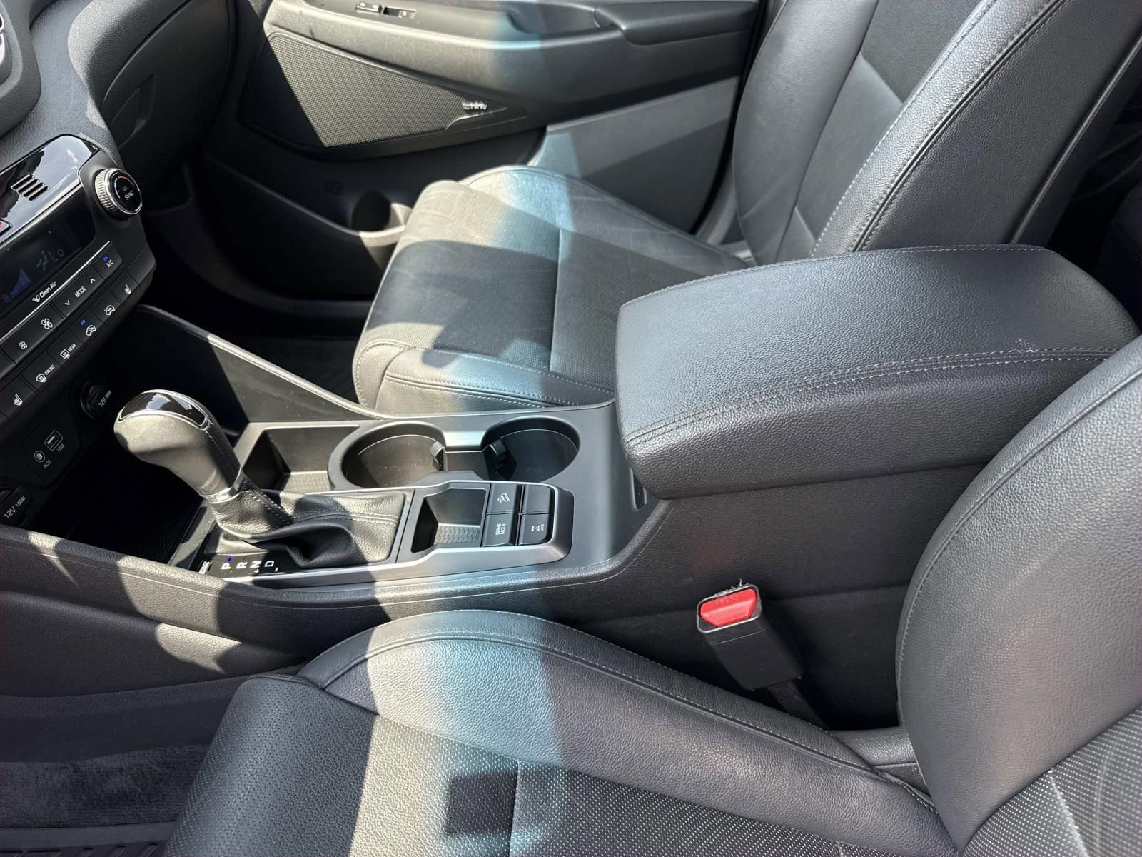 Used 2017 Hyundai Tucson SE Plus AWD/4WD image 21