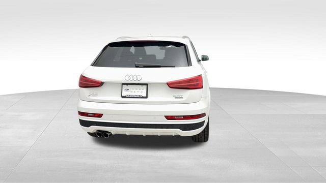 Used 2016 Audi Q3 2.0T Prestige w/ Prestige Package AWD/4WD image 3