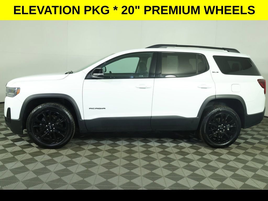 Used 2023 GMC Acadia SLE w/ Driver Convenience Package image 6