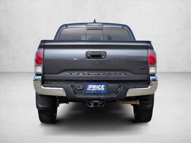 Used 2022 Toyota Tacoma TRD Off-Road AWD/4WD image 6