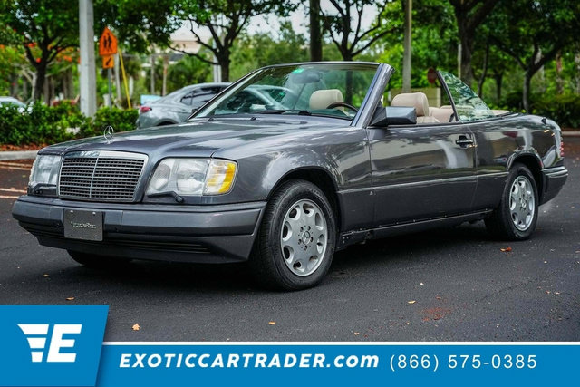 Used 1995 Mercedes-Benz E 320 Convertible image 1