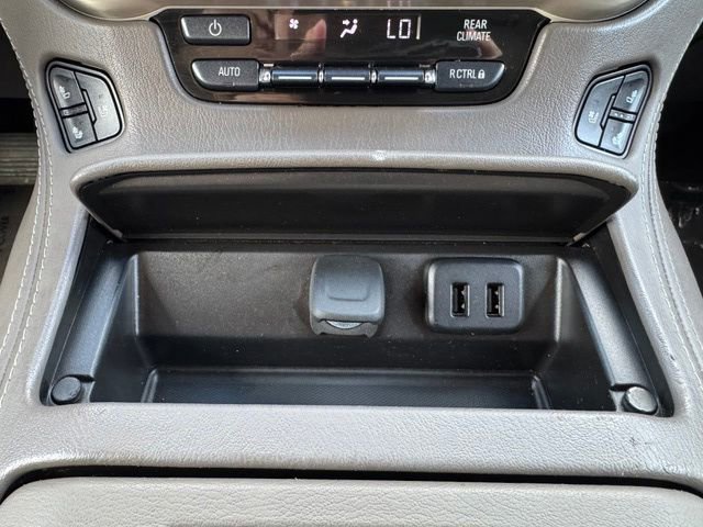 Used 2019 GMC Yukon Denali AWD/4WD image 16