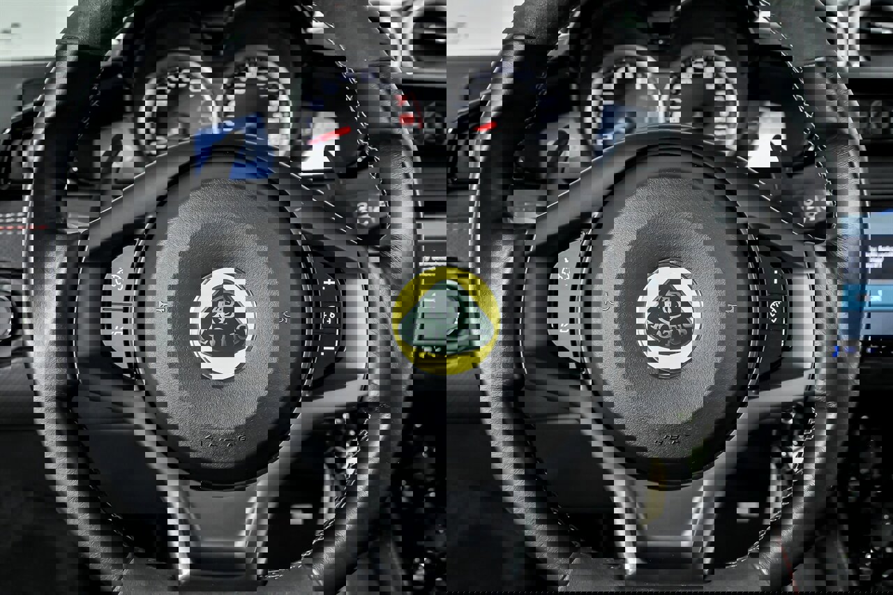 Used 2021 Lotus Evora image 26