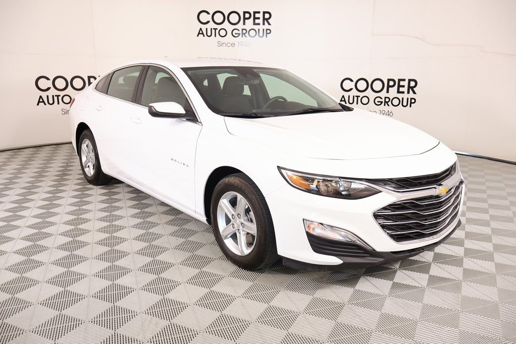 Used 2024 Chevrolet Malibu LS w/ Driver Confidence Package
