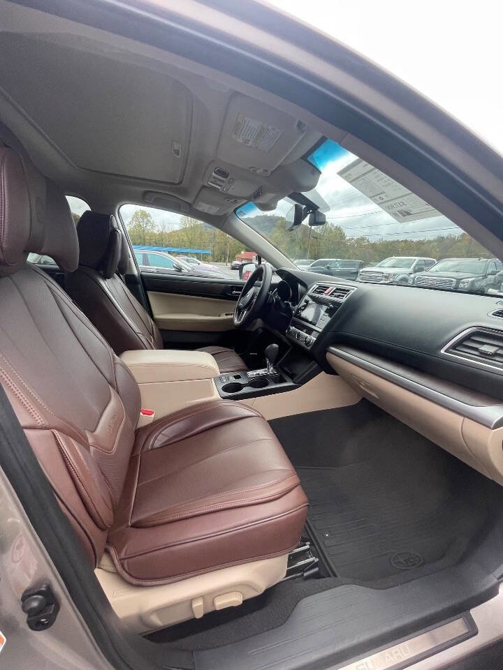 Used 2017 Subaru Outback 2.5i Limited image 15
