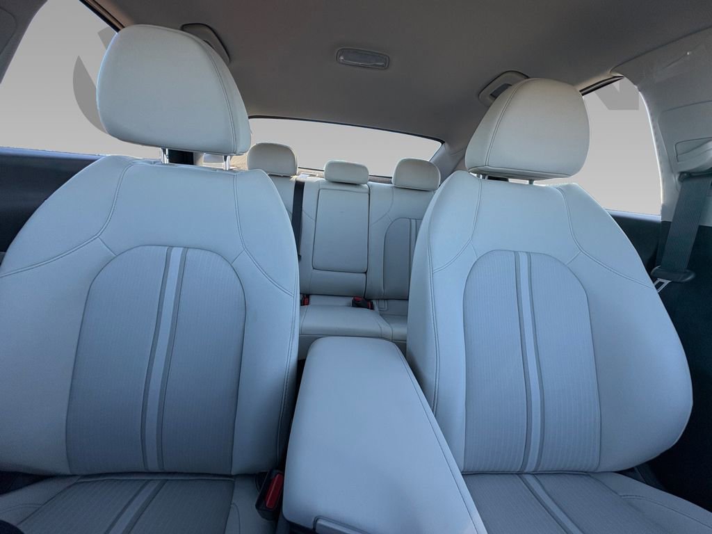 New 2026 Hyundai Sonata SEL image 2