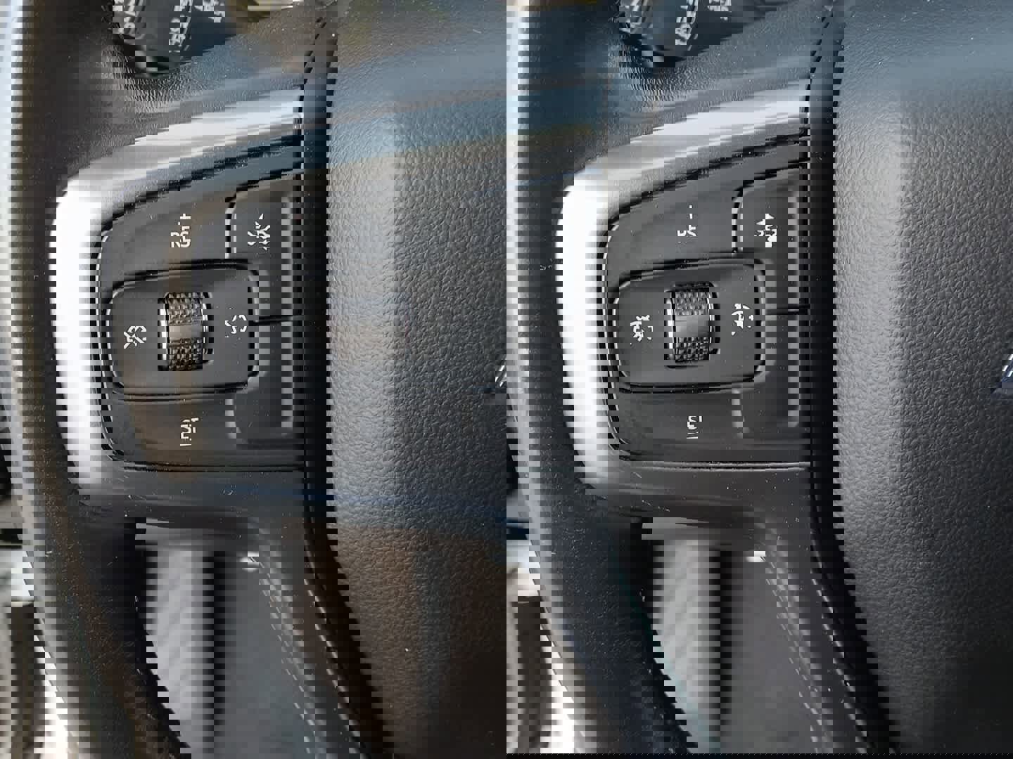 Used 2021 Chevrolet Tahoe LT image 59