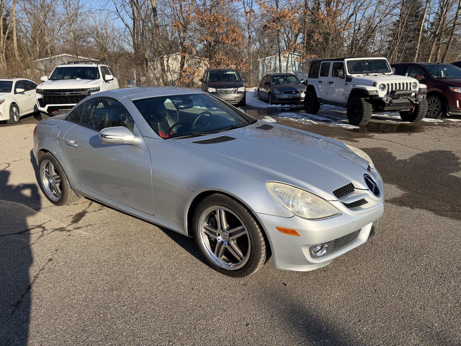 Used 2009 Mercedes-Benz SLK 350 image 8