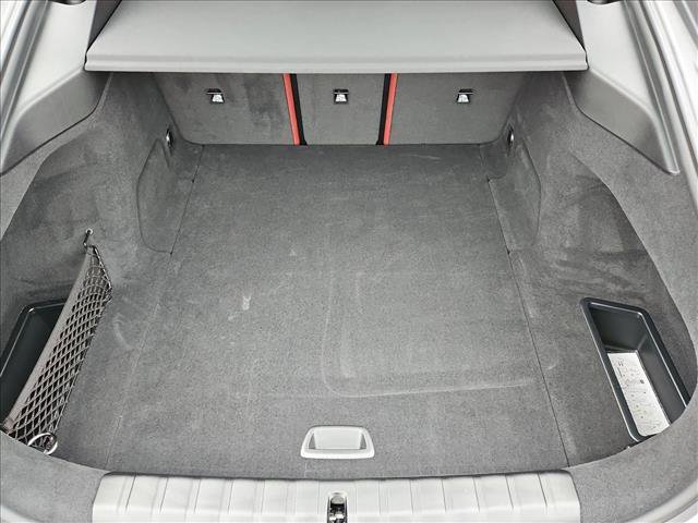 Used 2025 BMW i4 eDrive40 image 6