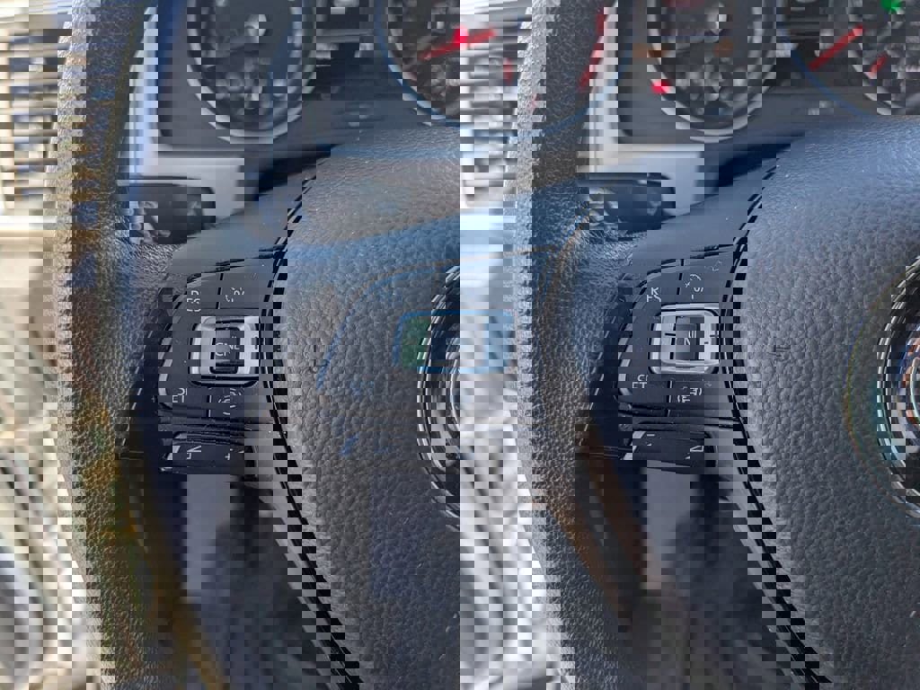 Used 2019 Volkswagen Atlas S image 24