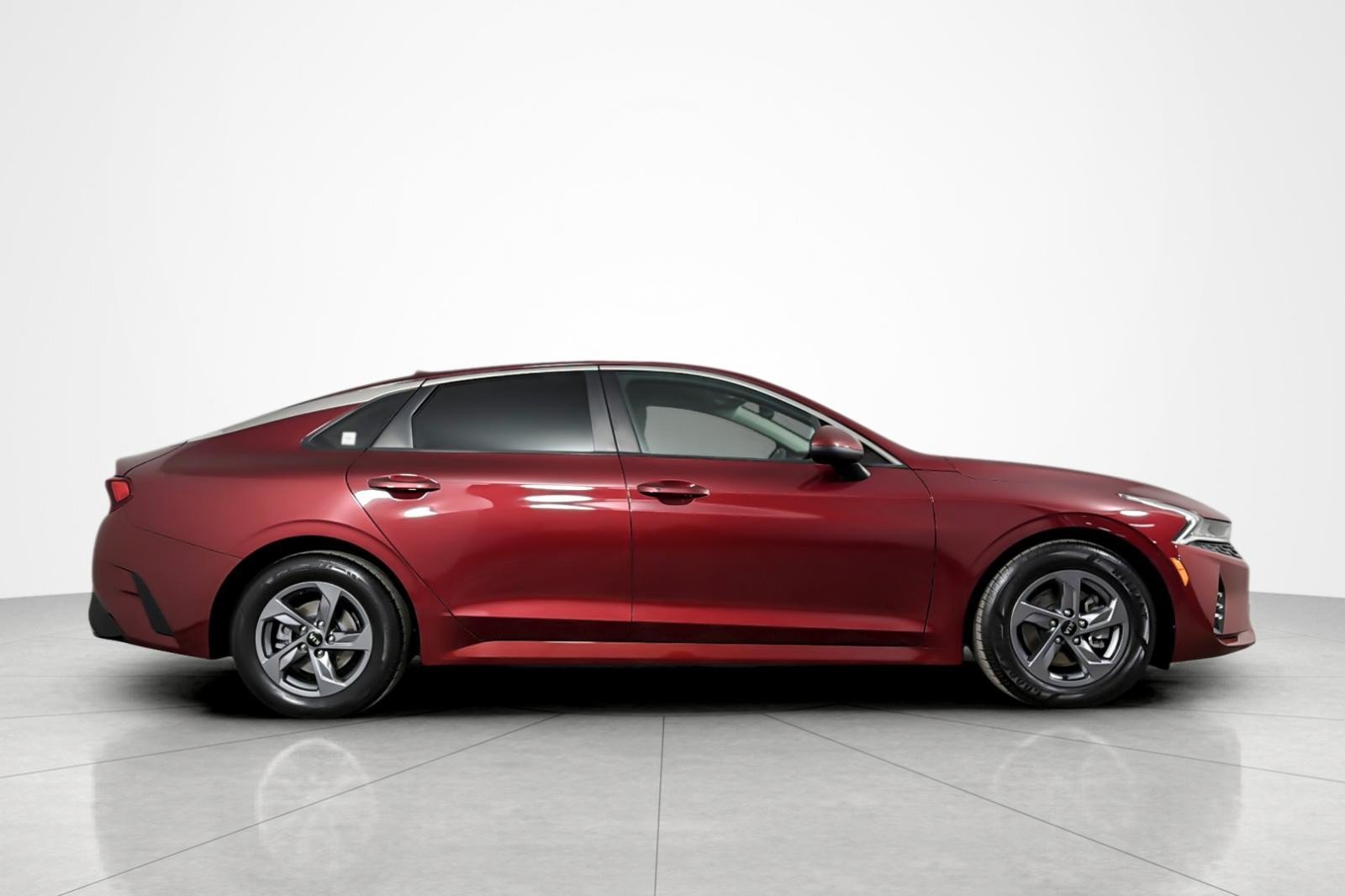 Used 2021 Kia K5 LXS FWD image 6