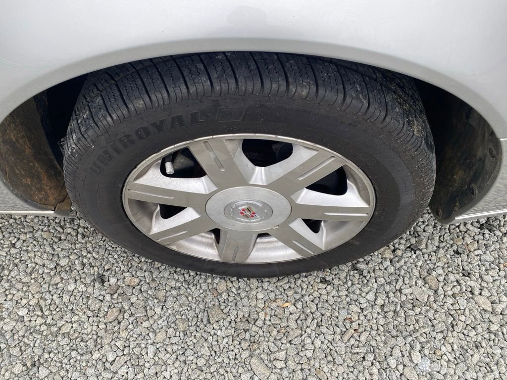 Used 2007 Cadillac DTS Luxury I w/ Trunk Convenience Package image 22