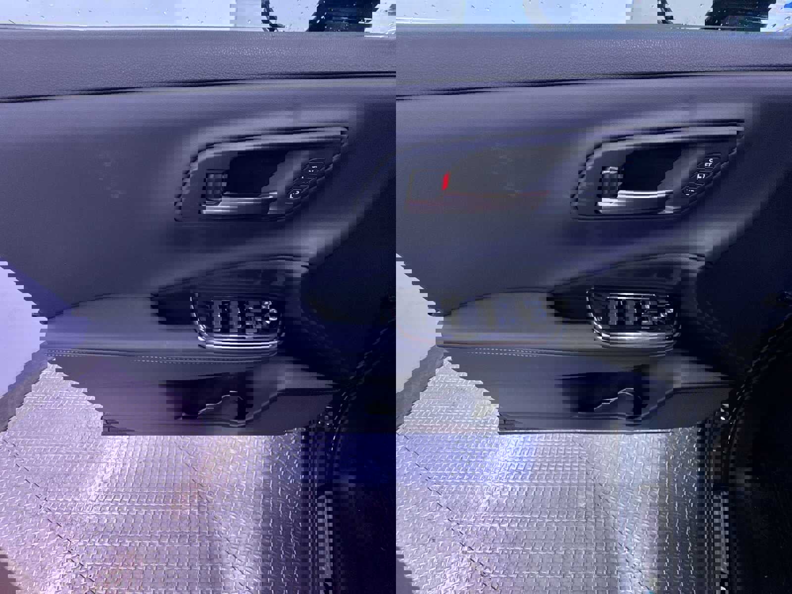 New 2026 Toyota Crown Limited image 12