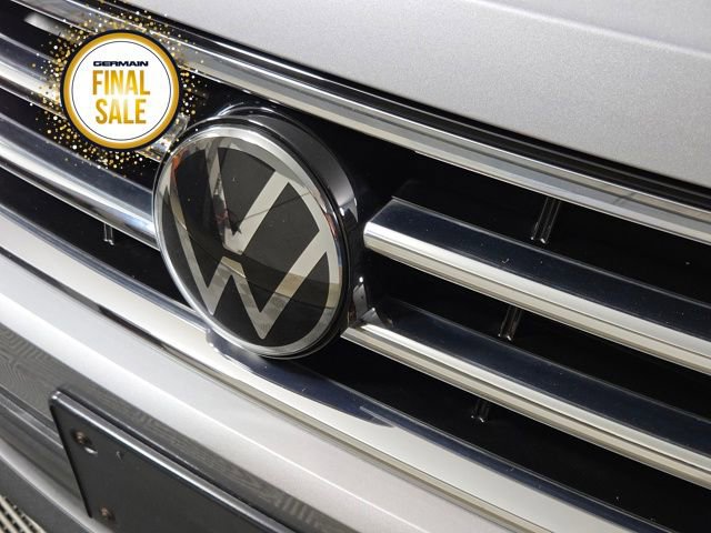 Certified 2024 Volkswagen Tiguan SE w/ Panoramic Sunroof Package image 11